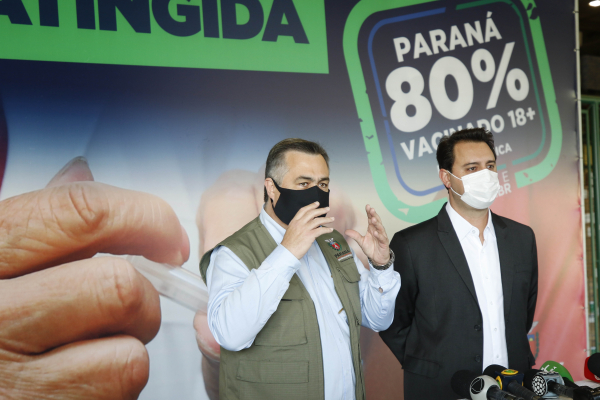 Paraná vacina 80,6% da população contra a Covid e atinge meta com antecedência